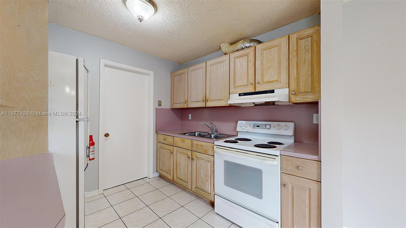 30110 Southwest 151st Avenue Homestead, FL 33033 - Photo 7 of 22