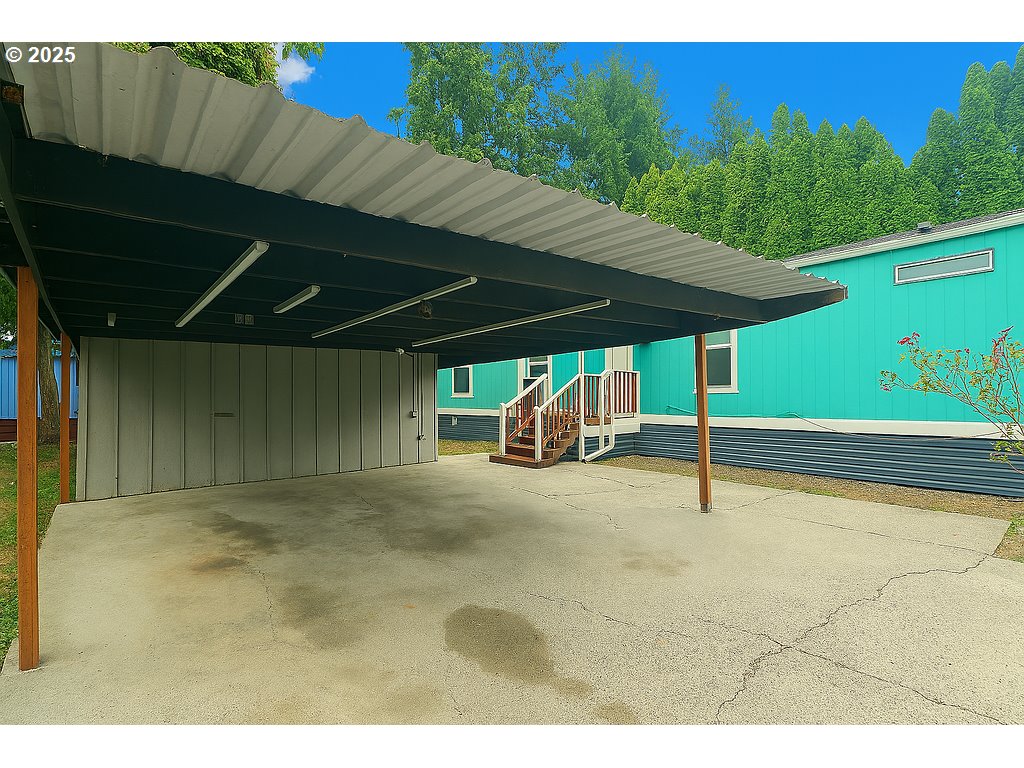 6610 Northwest Whitney Road, Unit 135 Vancouver, WA 98665 - Photo 29 of 32 Gallery Image 29
