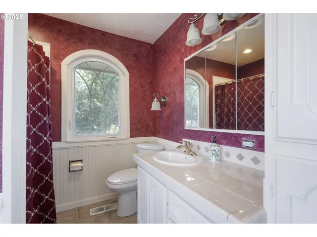 $1,090,000 | 30413 South Stuwe Road, Canby, OR 97013