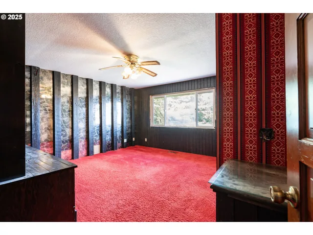 $1,090,000 | 30413 South Stuwe Road, Canby, OR 97013