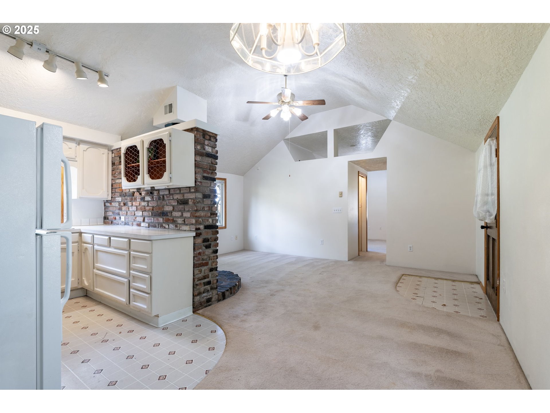 30413 South Stuwe Road Canby, OR 97013 - Photo 32 of 47