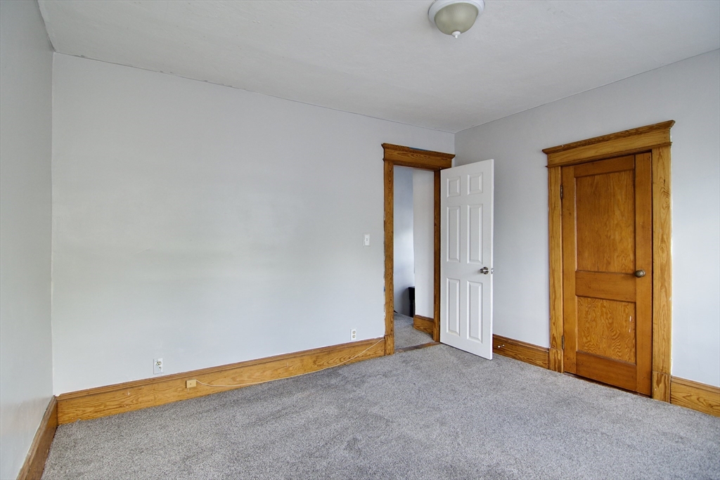 16 Amity Court Springfield, MA 01108 - Photo 33 of 42 a view of an empty room