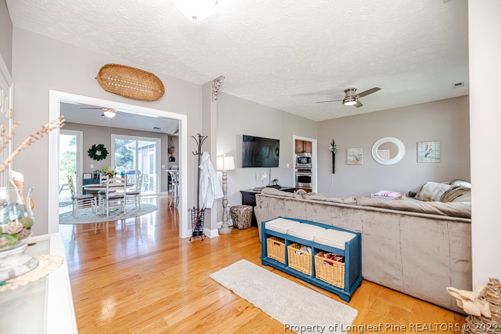 686 Cedar Point Vass, NC 28394 - Photo 8 of 50 Gallery Image 8