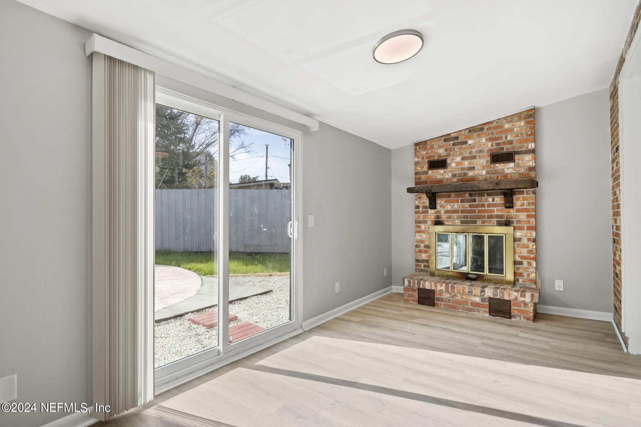3807 Freel Road Jacksonville, FL 32210 - Photo 8 of 24 7-web-or-mls-_MG_7557