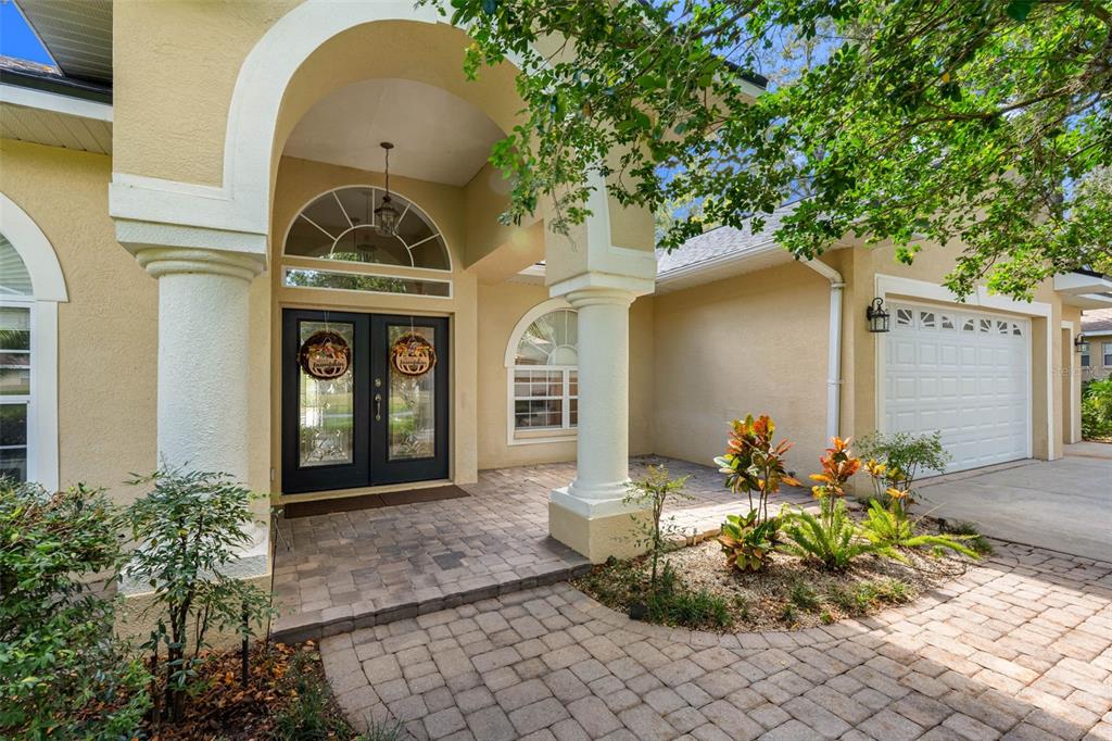 121 Myrtle Ridge Road Lutz, FL 33549 - Photo 9 of 42 a front view of a house
