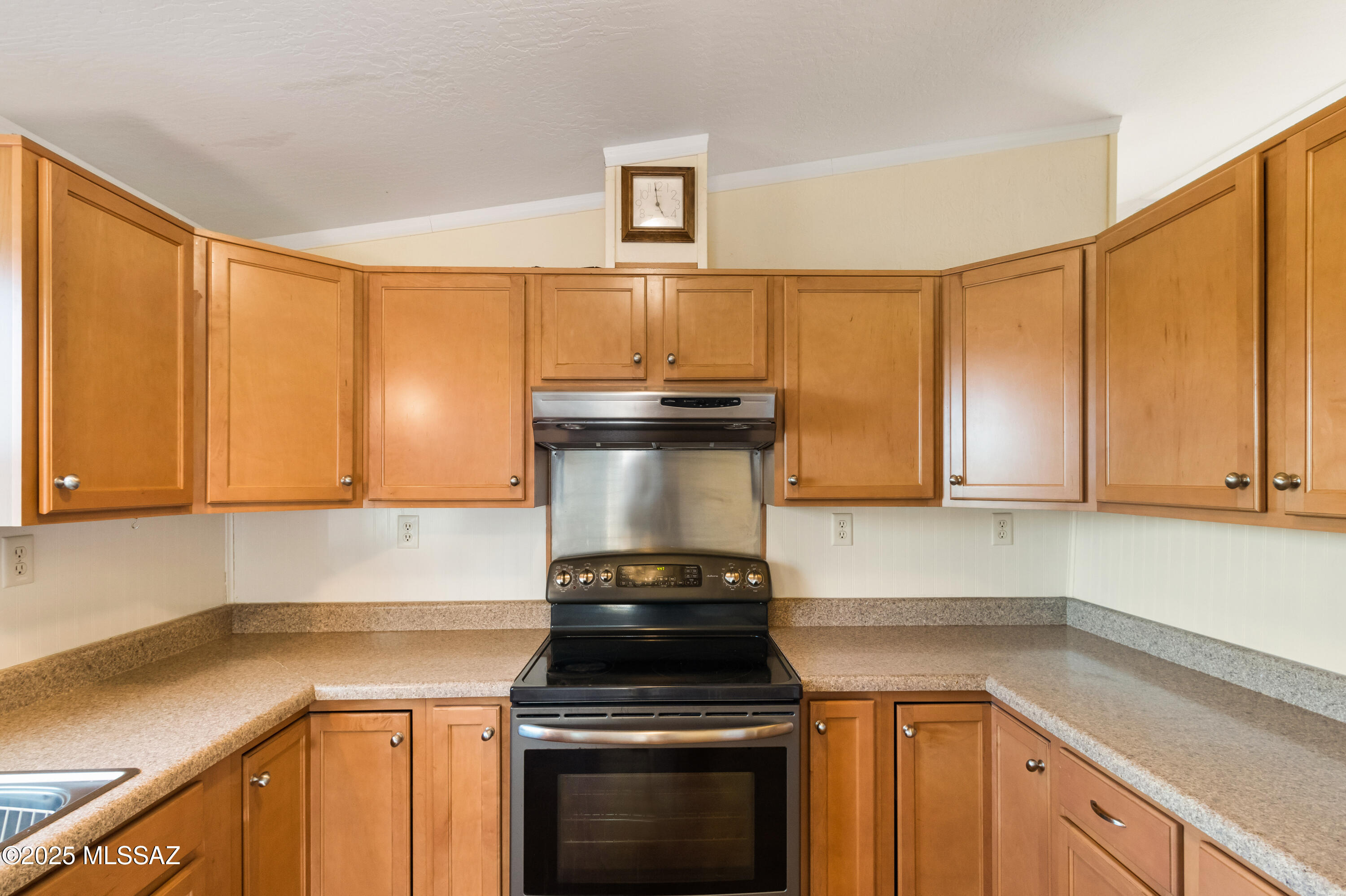 7446 North Sandario Road Tucson, AZ 85743 - Photo 11 of 28 Gallery Image 11