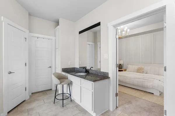 $2,950 | 823 Dreisam, New Braunfels, TX 78130