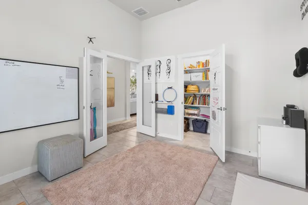 $2,950 | 823 Dreisam, New Braunfels, TX 78130