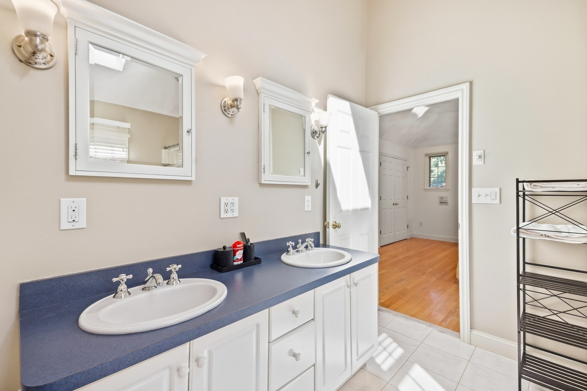 135 Candlestick Road North Andover, MA 01845 - Photo 26 of 38 Gallery Image 26