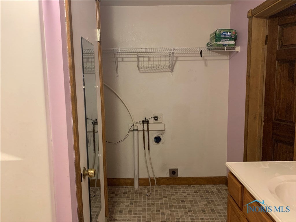 15974 Main Road Defiance, OH 43512 - Photo 10 of 17 Gallery Image 10
