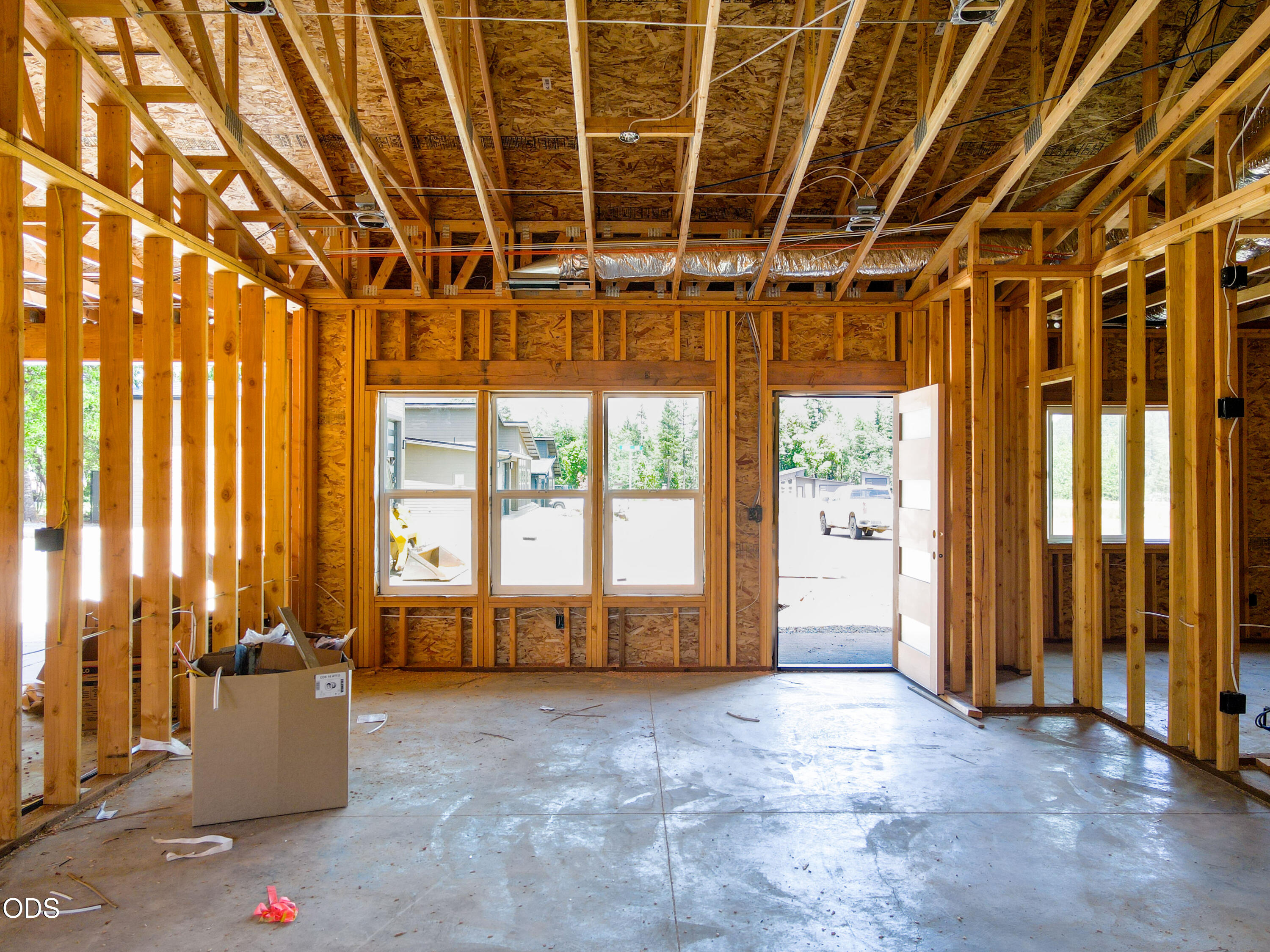405 Cece Lane Cave Junction, OR 97523 - Photo 10 of 15 a room with large windows