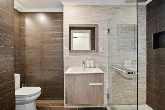 $649,000 | 334 East 5th Street, Unit 3E | East Village