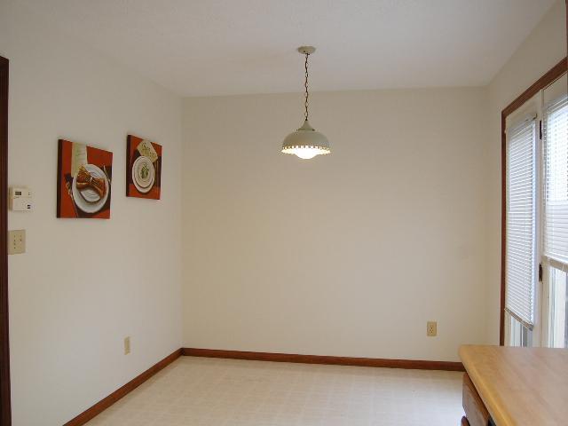 5243 Ruthton Road, Unit 67 Columbus, OH 43220 - Photo 8 of 14