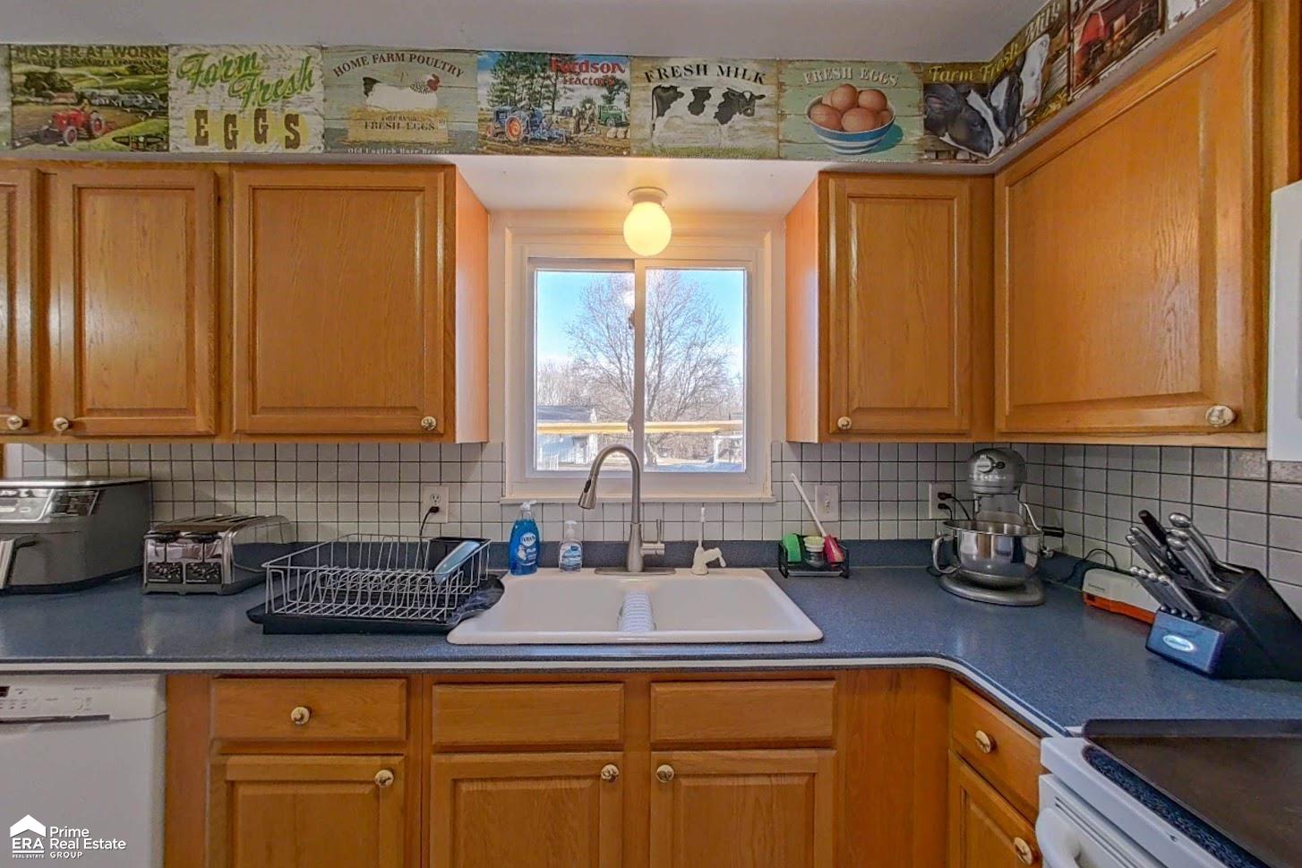 11399 East Stanley Road Davison, MI 48423 - Photo 5 of 60