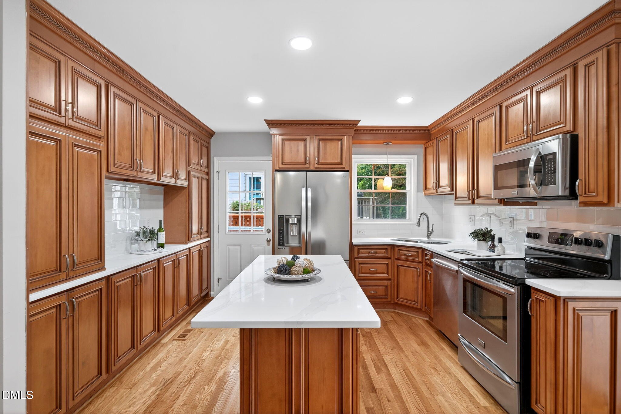 6025 Bellow Street Raleigh, NC 27609 - Photo 1 of 13 13-web-or-mls-022_JDP06793