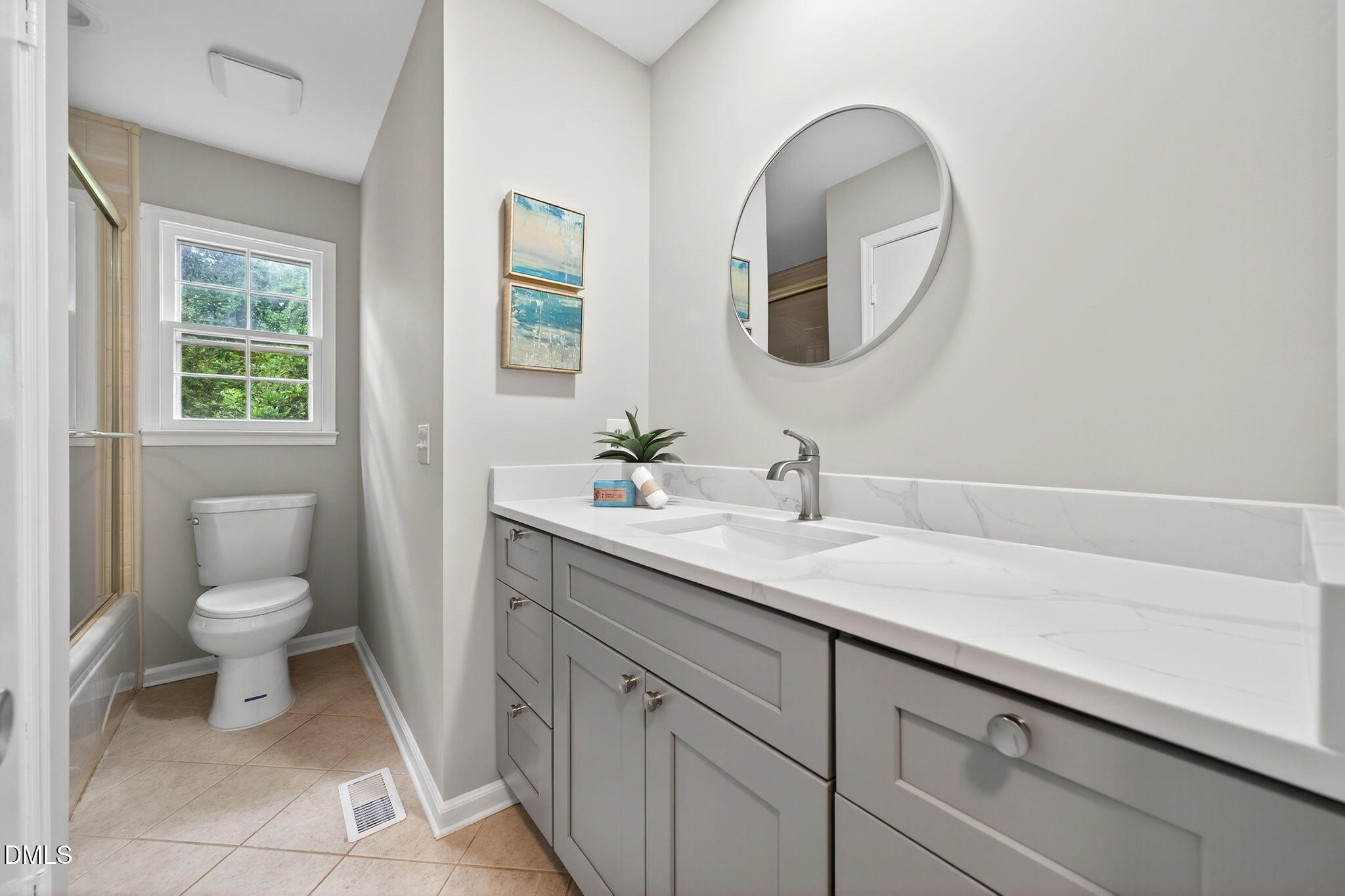 6025 Bellow Street Raleigh, NC 27609 - Photo 9 of 13 18-web-or-mls-026_JDP06805