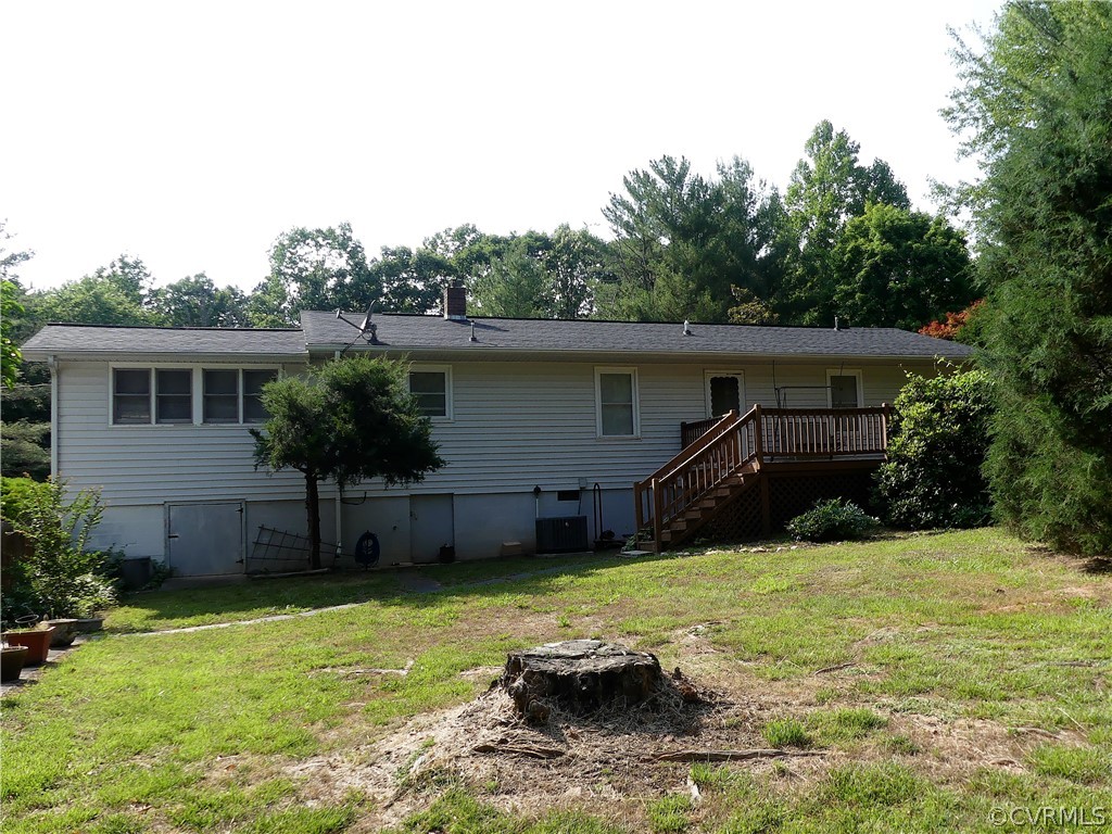 1876 Scotts Bottom Road Dillwyn, VA 23936 - Photo 3 of 30 a view of a house with backyard and sitting area