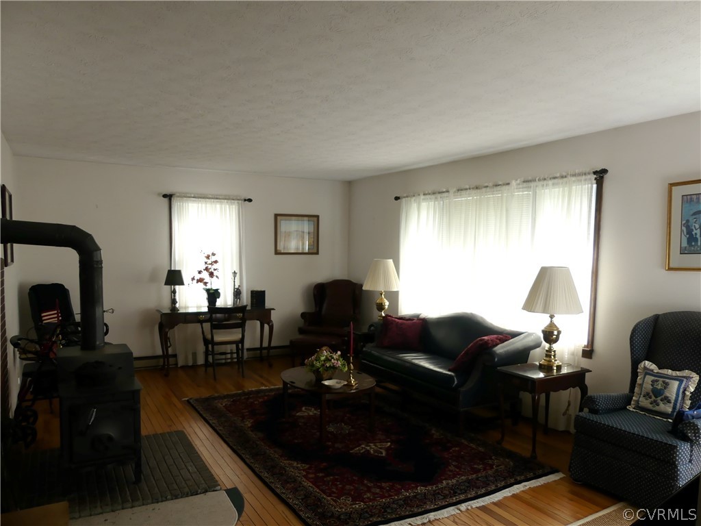 1876 Scotts Bottom Road Dillwyn, VA 23936 - Photo 4 of 30 a living room with furniture rug and window