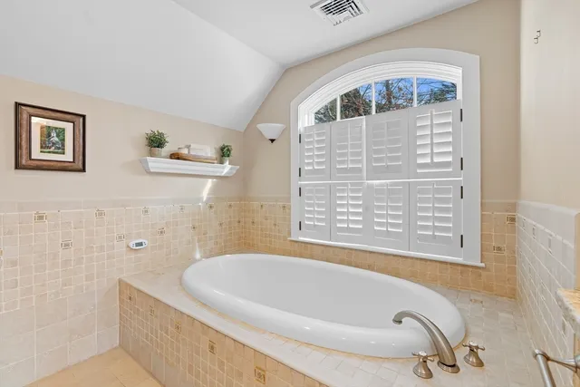 $1,575,000 | 1 Winthrop Terrace, Wayland, MA 01778