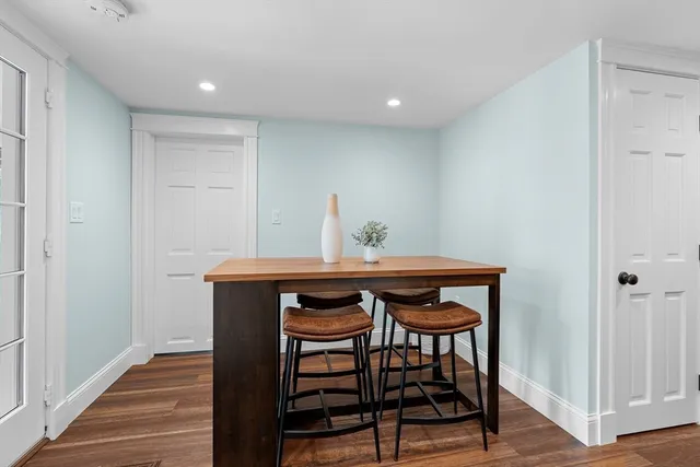 $1,575,000 | 1 Winthrop Terrace, Wayland, MA 01778