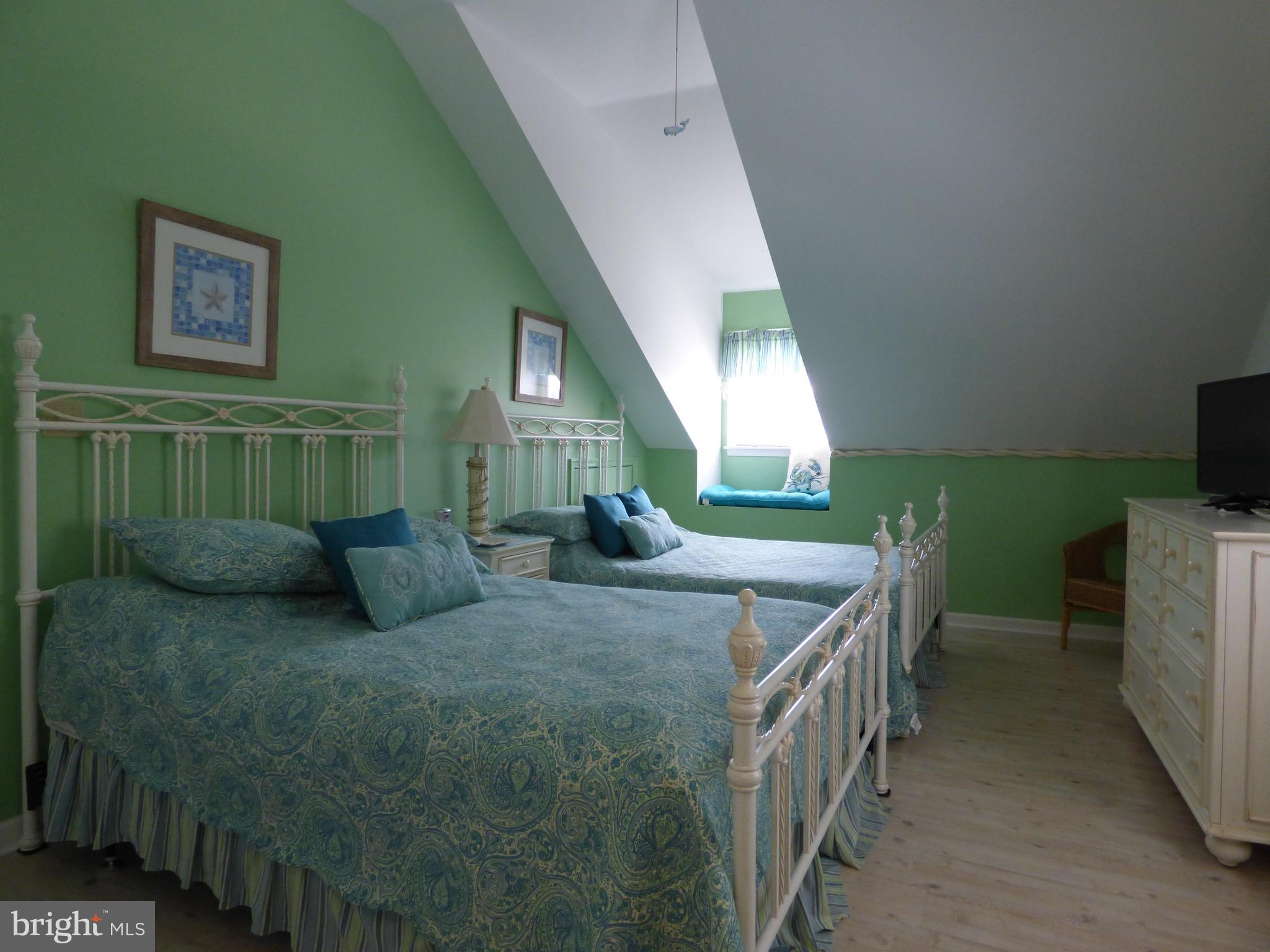 635 Sandy Point Road, Unit 31 Bethany Beach, DE 19930 - Photo 28 of 46 Bedroom #3