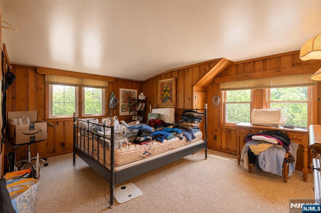 804 Saddle River Road Saddle Brook, NJ 07663 - Photo 18 of 37