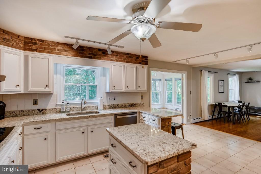 1901 Parkvue Road Fallston, MD 21047 - Photo 11 of 31 Kitchen