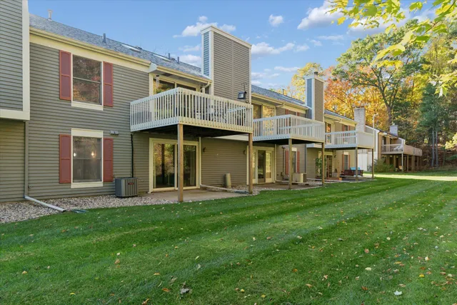 $350,000 | 17850 Bramer Lane, Spring Lake, MI 49456