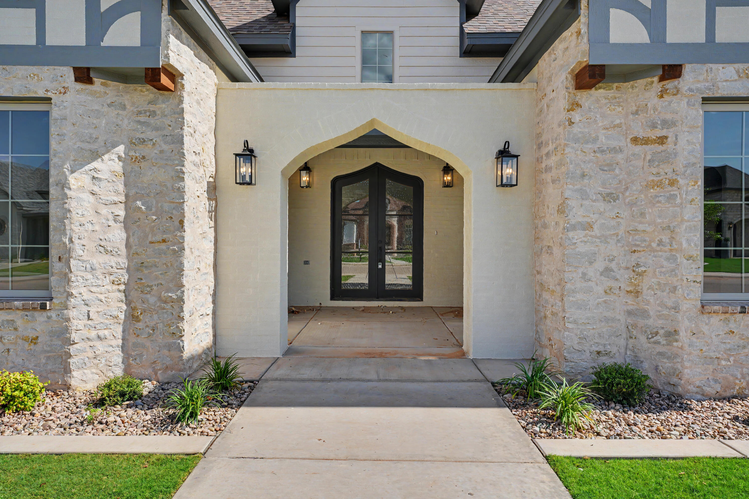 4607 141st Street Lubbock, TX 79424 - Photo 2 of 43 DSC04379