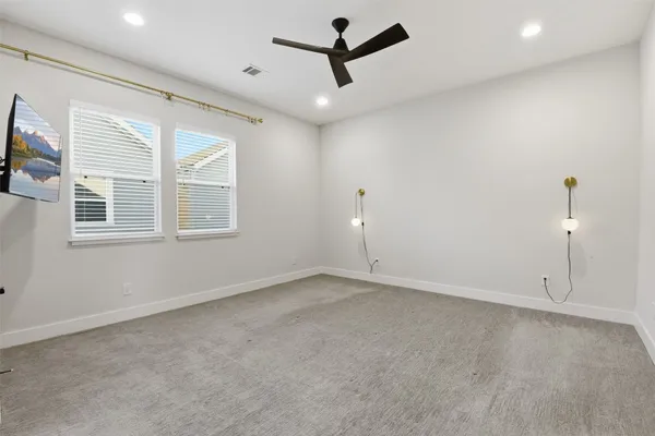 $3,050 | 2204 Lou Ellen Lane, Houston, TX 77018