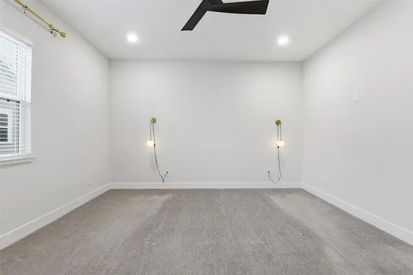 $3,050 | 2204 Lou Ellen Lane, Houston, TX 77018