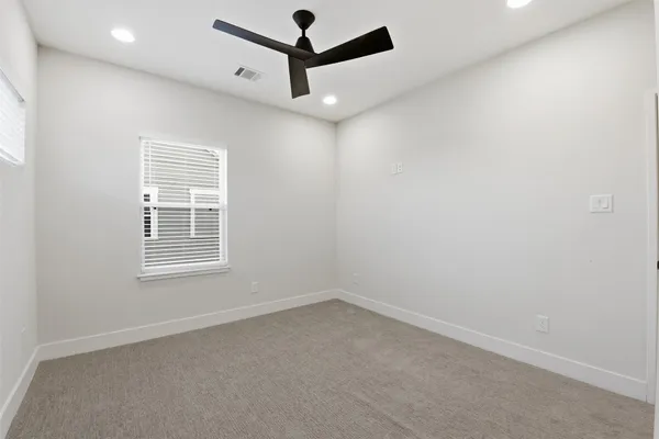 $3,050 | 2204 Lou Ellen Lane, Houston, TX 77018