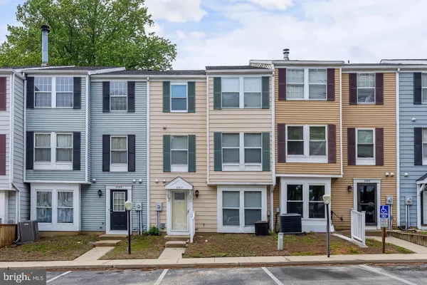 $2,400 | 2307 Greenwood Drive, Lindenwold, NJ 08021