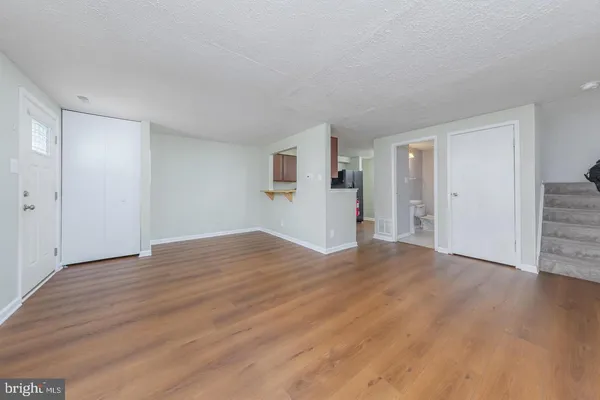 $2,400 | 2307 Greenwood Drive, Lindenwold, NJ 08021