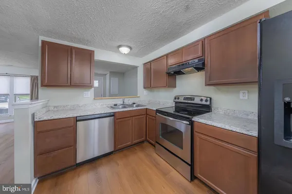 $2,400 | 2307 Greenwood Drive, Lindenwold, NJ 08021