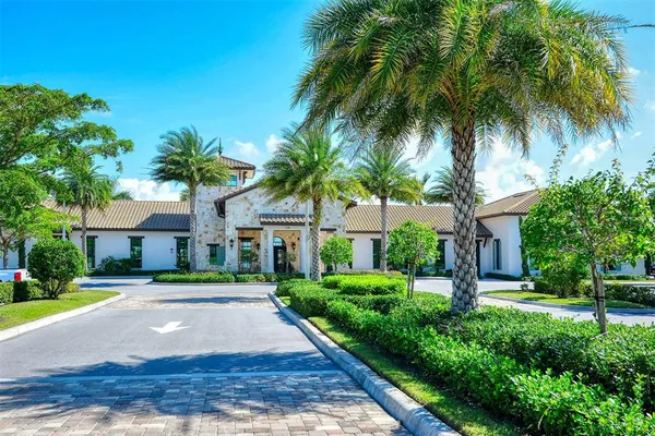 $399,900 | 701 Maraviya Boulevard, Nokomis, FL 34275