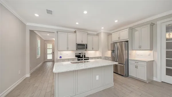 $399,900 | 701 Maraviya Boulevard, Nokomis, FL 34275