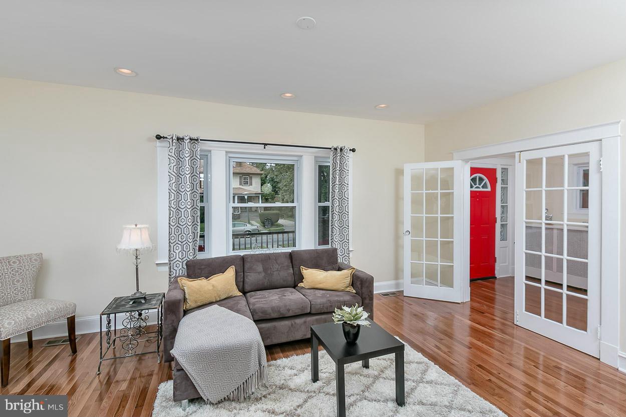 3613 Edgewood Road Baltimore, MD 21215 - Photo 13 of 30 Living Room with French Doors!