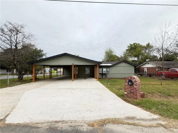 $250,000 | 116 Rose Street, Warner Robins, GA 31093