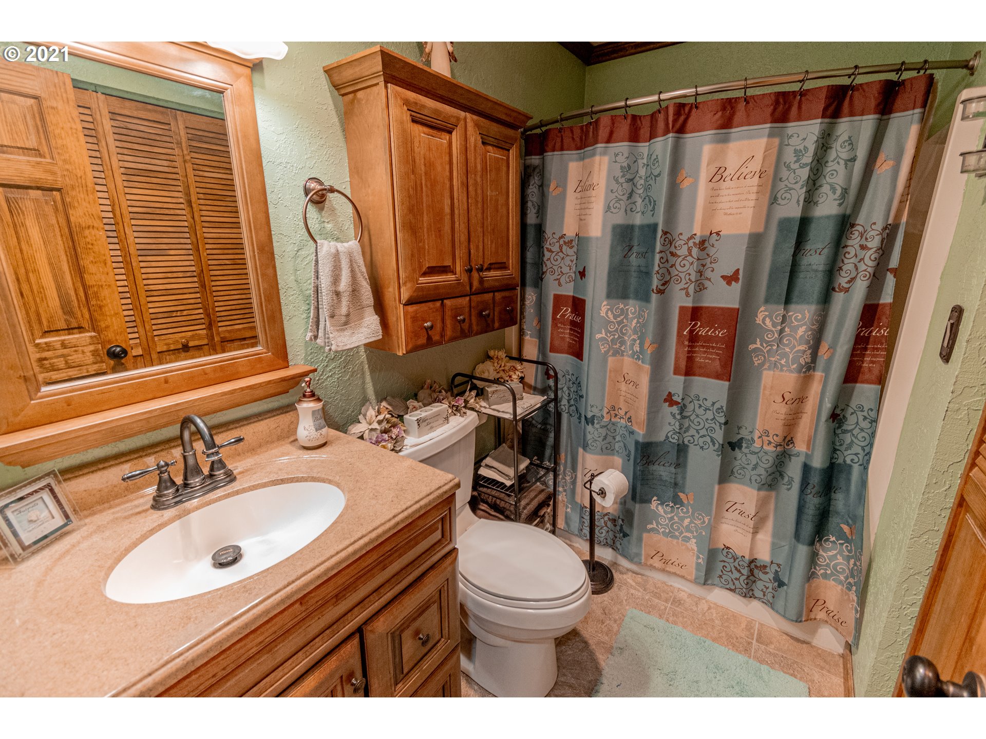 25740 Tyee Road Cloverdale, OR 97112 - Photo 14 of 31 Gallery Image 14