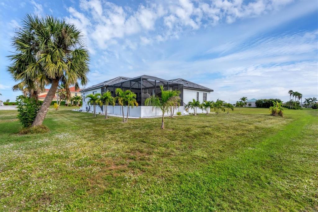 24017 Peppercorn Road Punta Gorda, FL 33955 - Photo 37 of 38 a view of a garden