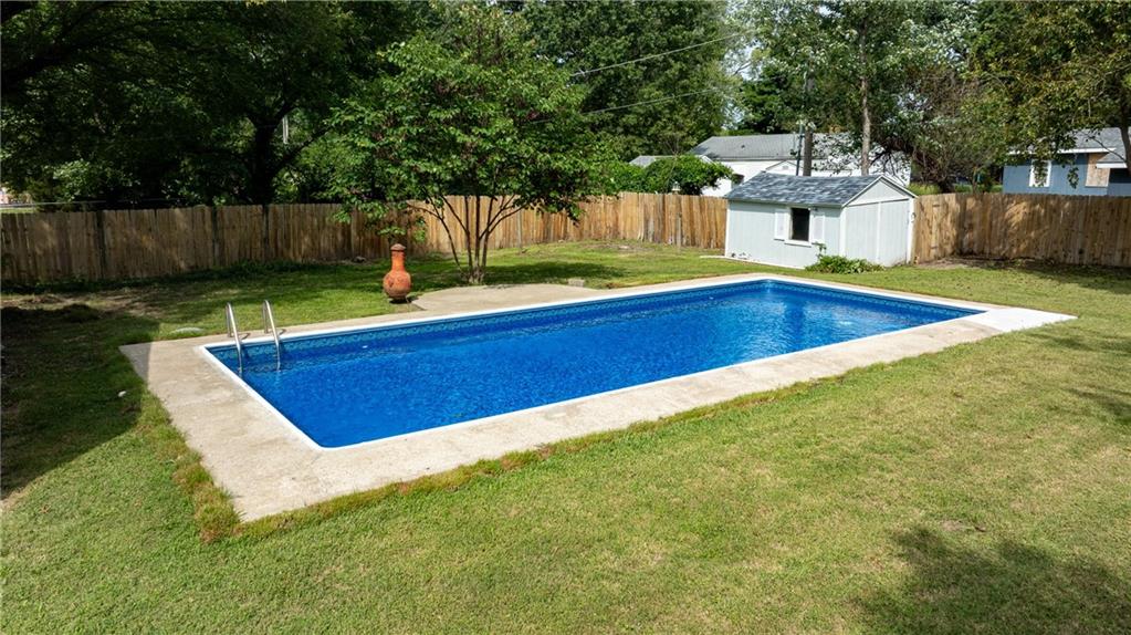 911 Turner Road Pittsburg, KS 66762 - Photo 7 of 25