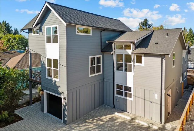 $859,950 | 7350 22nd Avenue Northwest, Unit B, Seattle, WA 98117