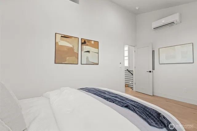 $859,950 | 7350 22nd Avenue Northwest, Unit B, Seattle, WA 98117