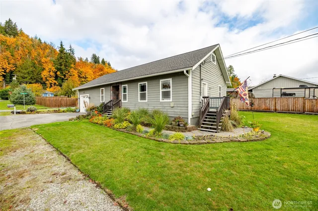 a view of outdoor space yard and house