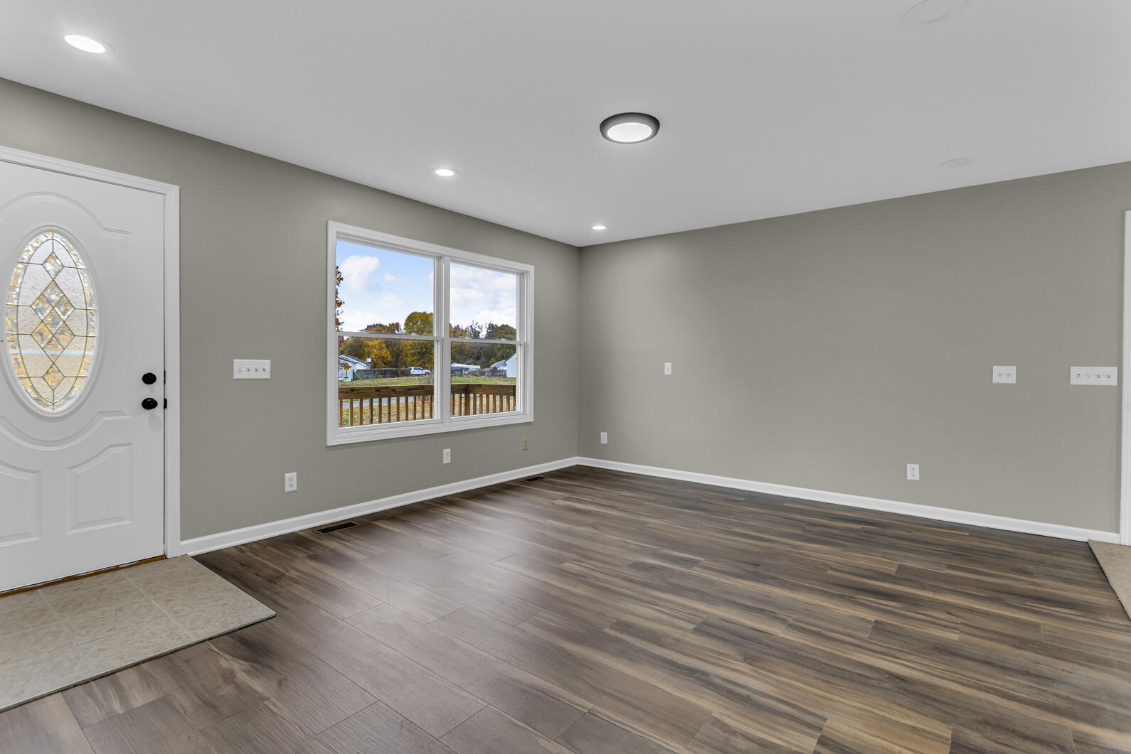 8373 South Stoney Lake Road Jackson, MI 49201 - Photo 13 of 40 0N0A8489