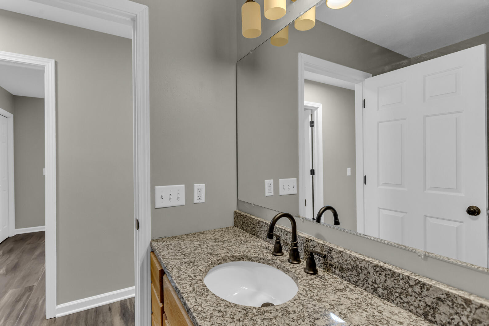 8373 South Stoney Lake Road Jackson, MI 49201 - Photo 21 of 40 0N0A8516