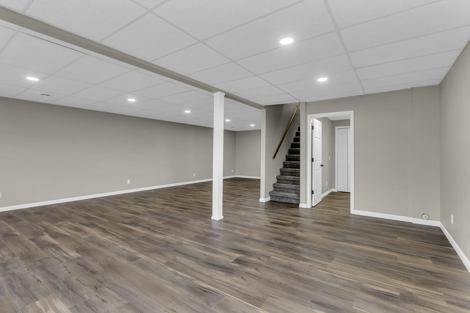 8373 South Stoney Lake Road Jackson, MI 49201 - Photo 33 of 40 0N0A8561