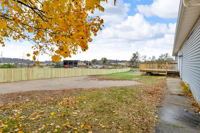 $299,000 | 8373 South Stoney Lake Road, Jackson, MI 49201