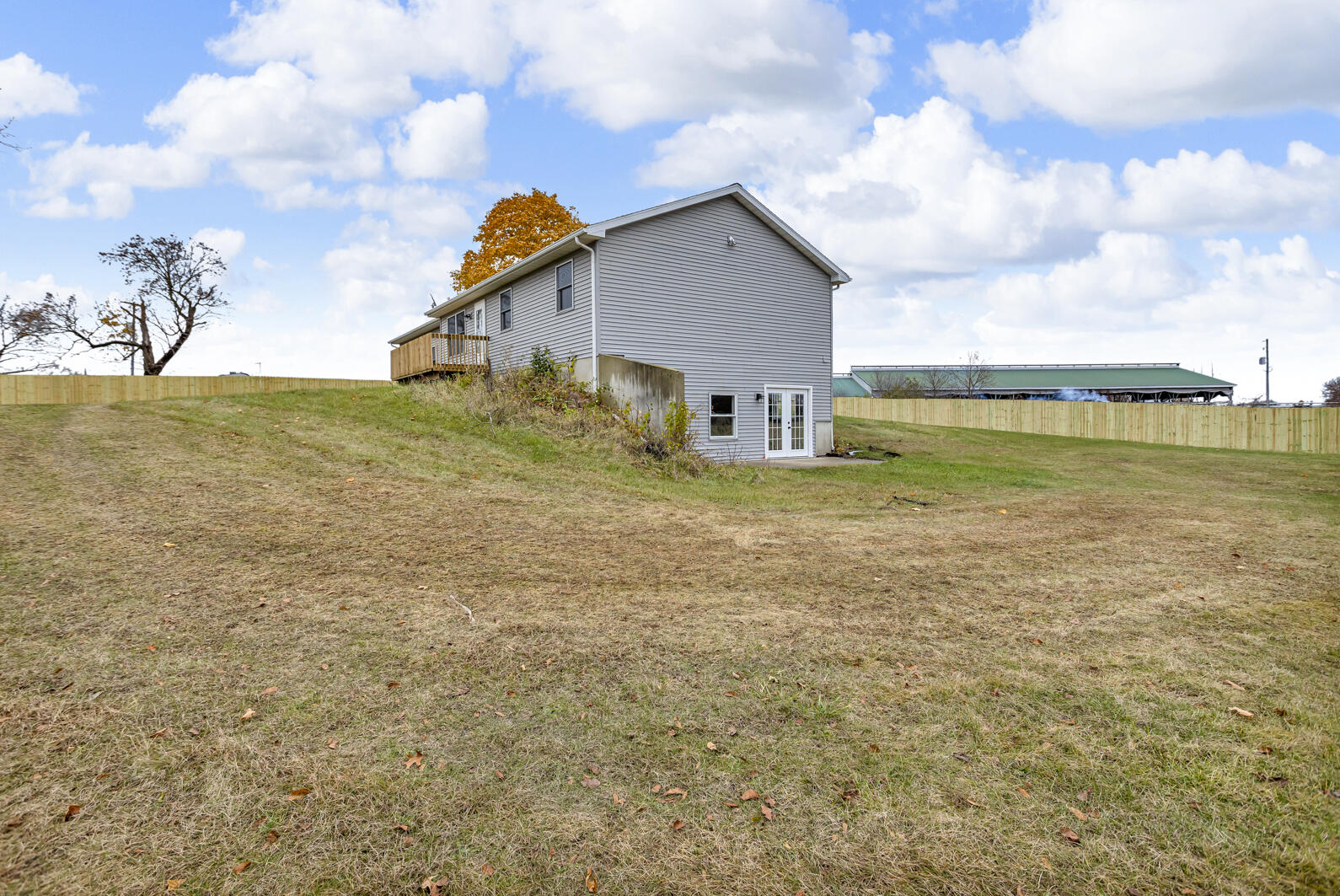 8373 South Stoney Lake Road Jackson, MI 49201 - Photo 6 of 40 0N0A8465